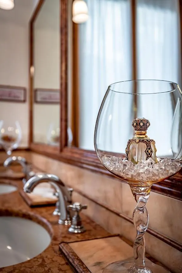 Apartment Yid Leopolda Apt Few Minutes From Central Station Florence Italy