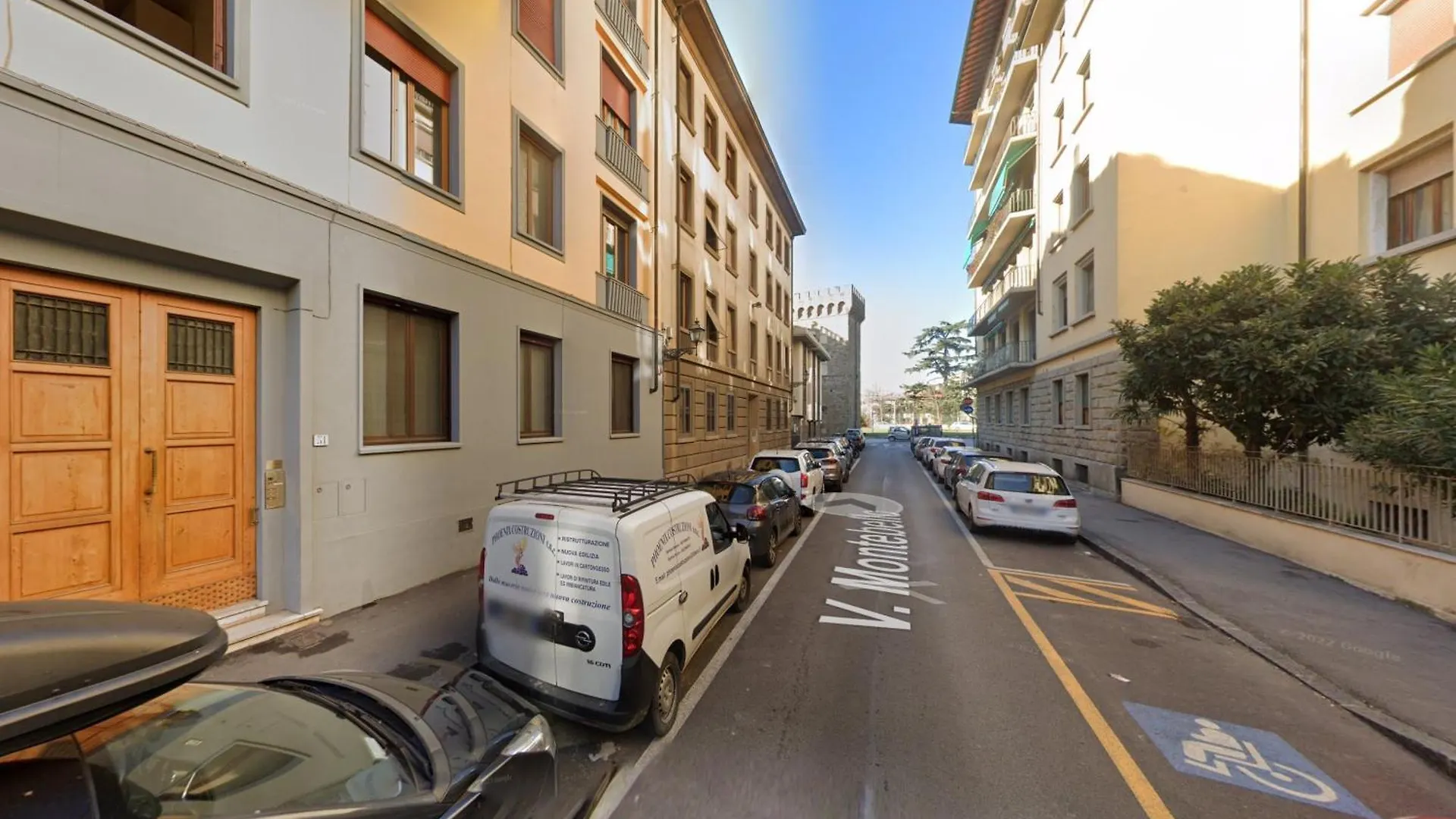 Yid Leopolda Apt Few Minutes From Central Station location